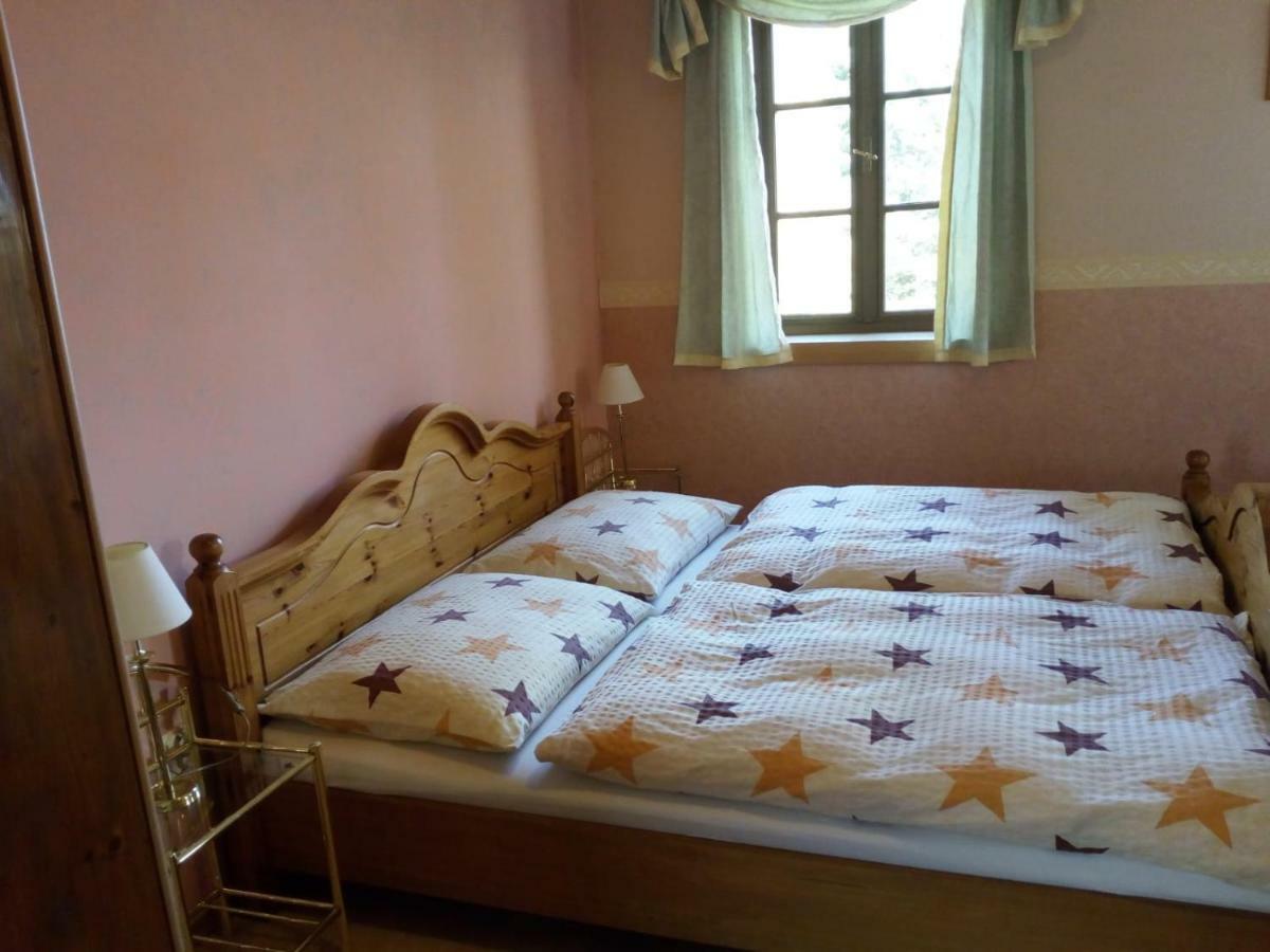 فندق Restaurant A Pension Sorrento Nový Bor المظهر الخارجي الصورة